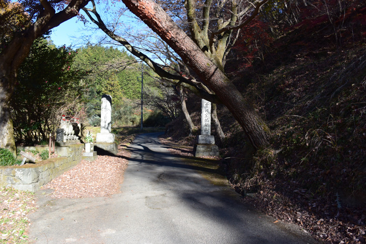 家がだんだん遠くなる 歴史を尋ねるみち 旧信州街道のみち 群馬県no 7 8 うしさんのひとりごと