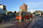 シャトルバス