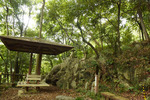 三峰神社休憩所