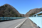 大瀬橋と鎌倉山
